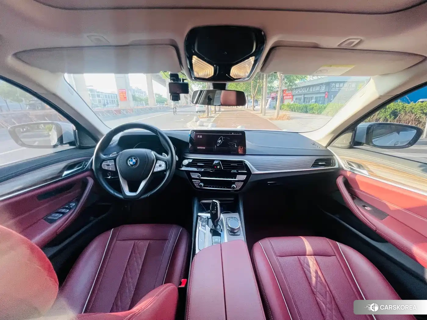 BMW 5 series 2024 Белый из Китая, фото 3