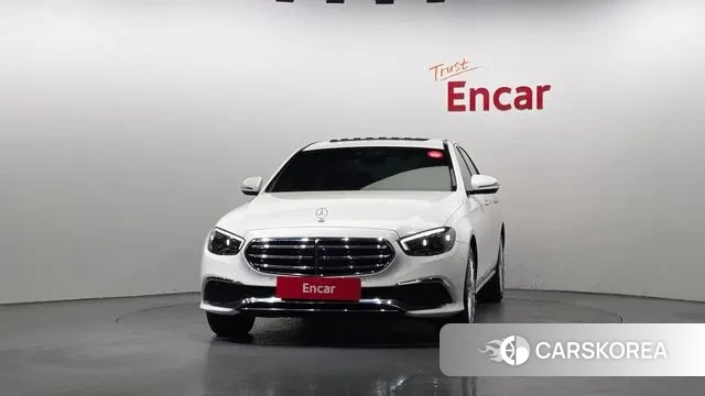 Mercedes-Benz E-Class W213 id 3778112 из Кореи 13