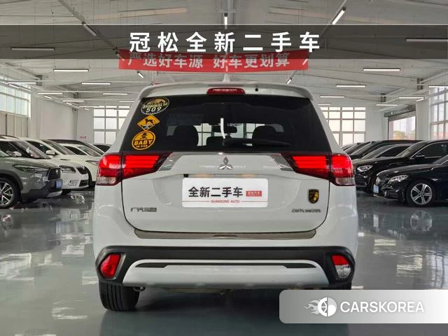 Mitsubishi  Outlander id 4214991 из Китая 17