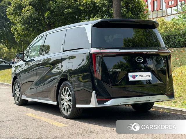 GAC Trumpchi Trumpchi E9 PHEV 2026 Черный из Китая, фото 6