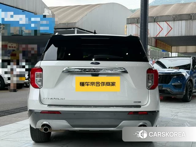 Ford Explorer 2021 Белый из Китая, фото 3