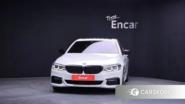 BMW 5 Series (G30) id 3612176 из Кореи 13