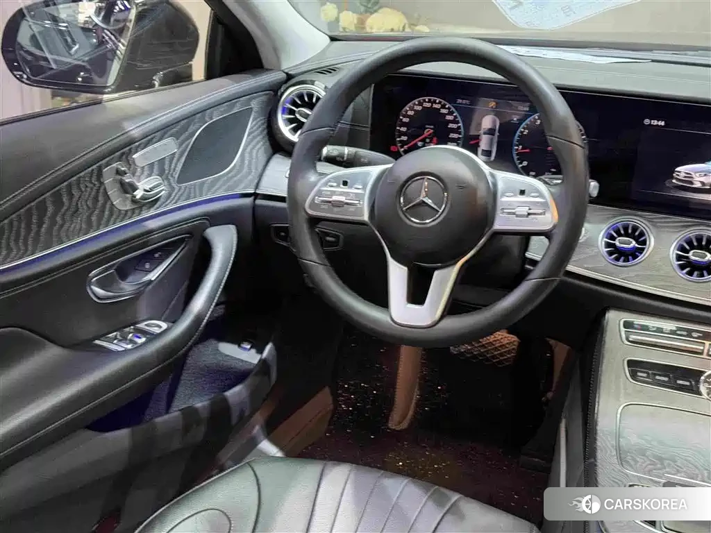 Mercedes-Benz CLS id 4644660 из Китая 19