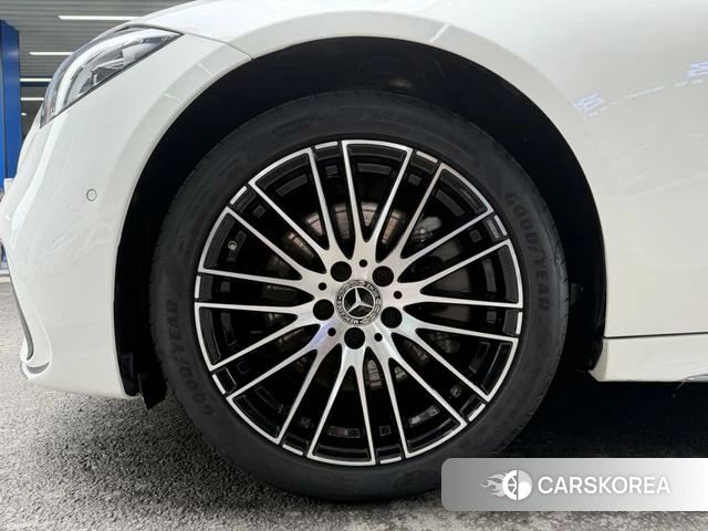 Mercedes-Benz Class C id 4313599 из Китая 14