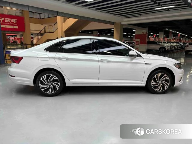 Volkswagen Sagitar id 4353245 из Китая 23