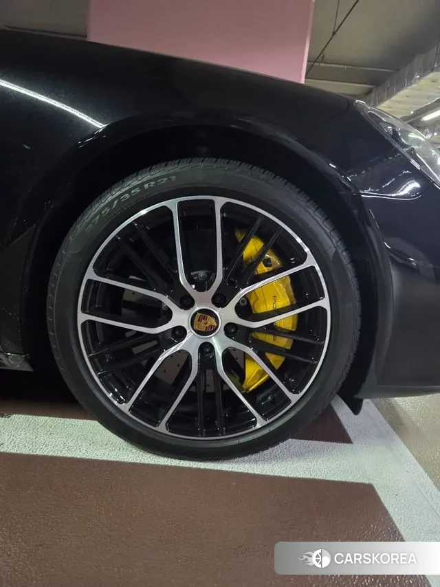 Porsche Panamera (971) 2022 Черный из Кореи, фото 3