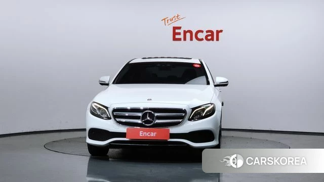 Mercedes-Benz E-Class W213 id 3942674 из Кореи 13
