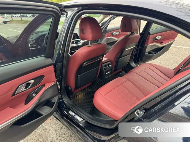 BMW 3 series id 4275705 из Китая 17