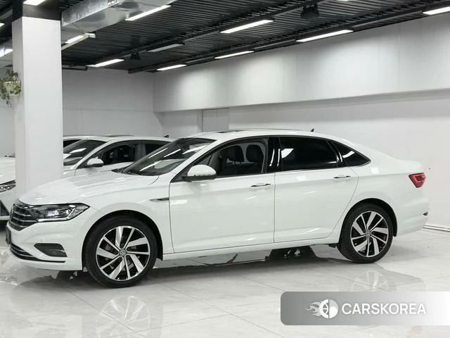 Volkswagen Sagitar id 4213228 из Китая 12