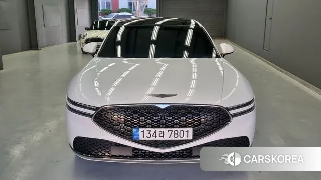 Genesis G90 (RS4) id 3360927 из Кореи 11