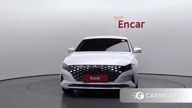 Hyundai The New Grandeur IG id 3402563 из Кореи 13