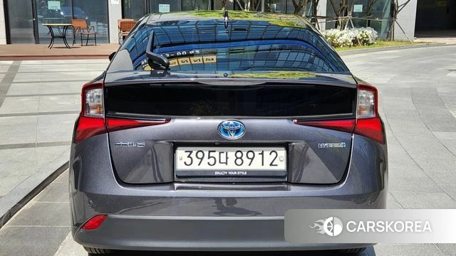 Toyota Prius 4th Generation id 4206686 из Кореи 13