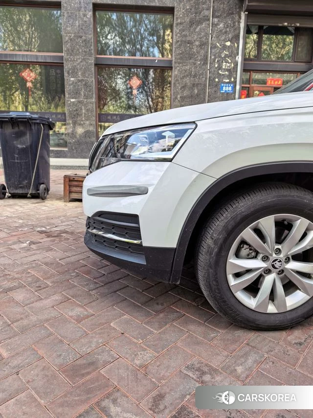 Skoda Komick 2024 Белый из Китая, фото 5