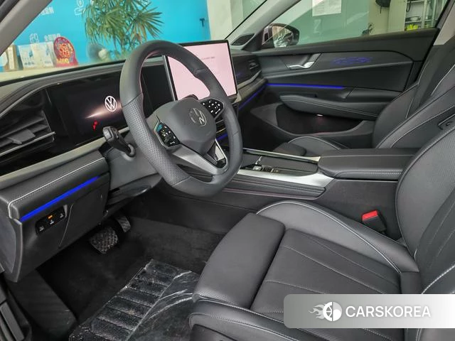 Volkswagen Passat id 4307074 из Китая 12
