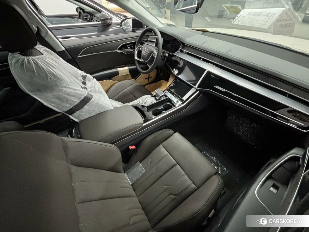 Audi A8 id 4455445 из Китая 9