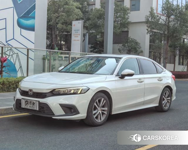 Honda Civic 2022 Белый из Китая, фото 4