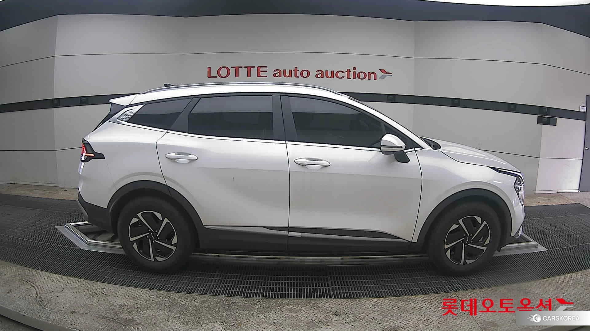 Kia Sportage Hybrid id 3869394 из Кореи 23