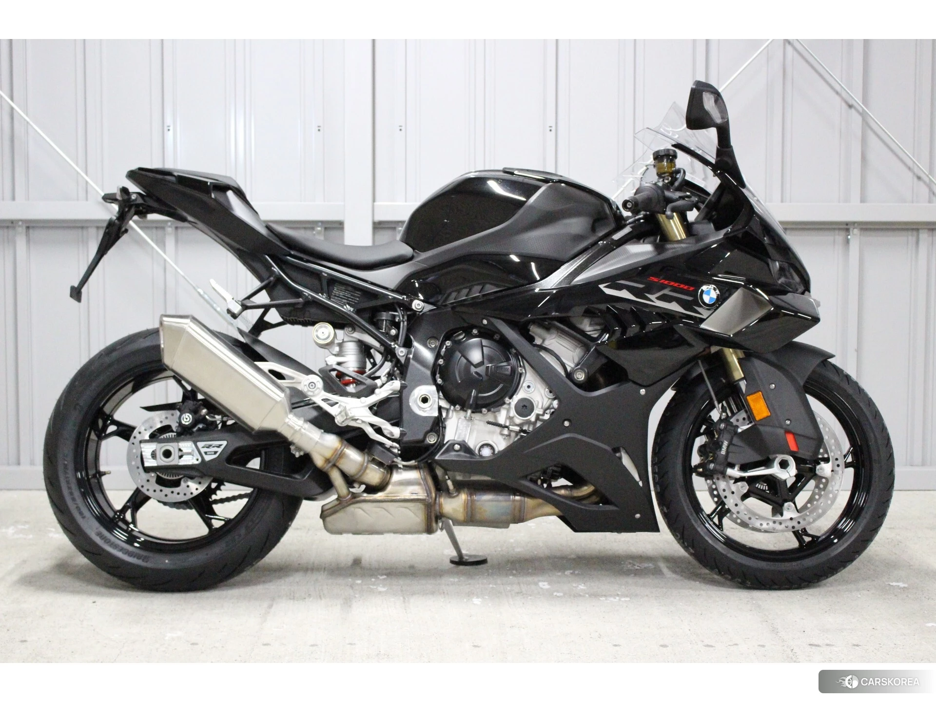 BMW S1000RR 2026 из Японии