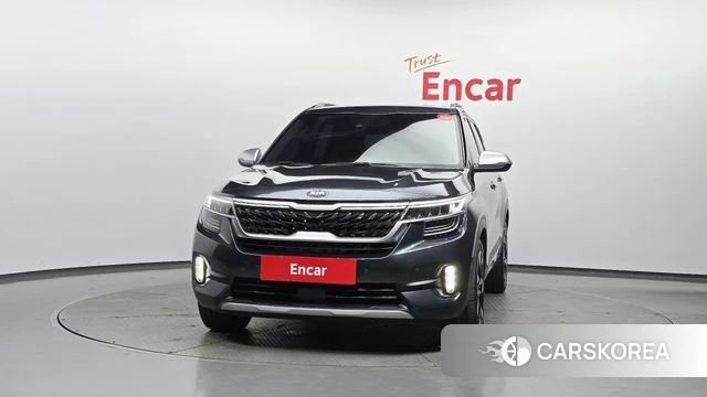 Kia Seltos id 4434821 из Кореи 23