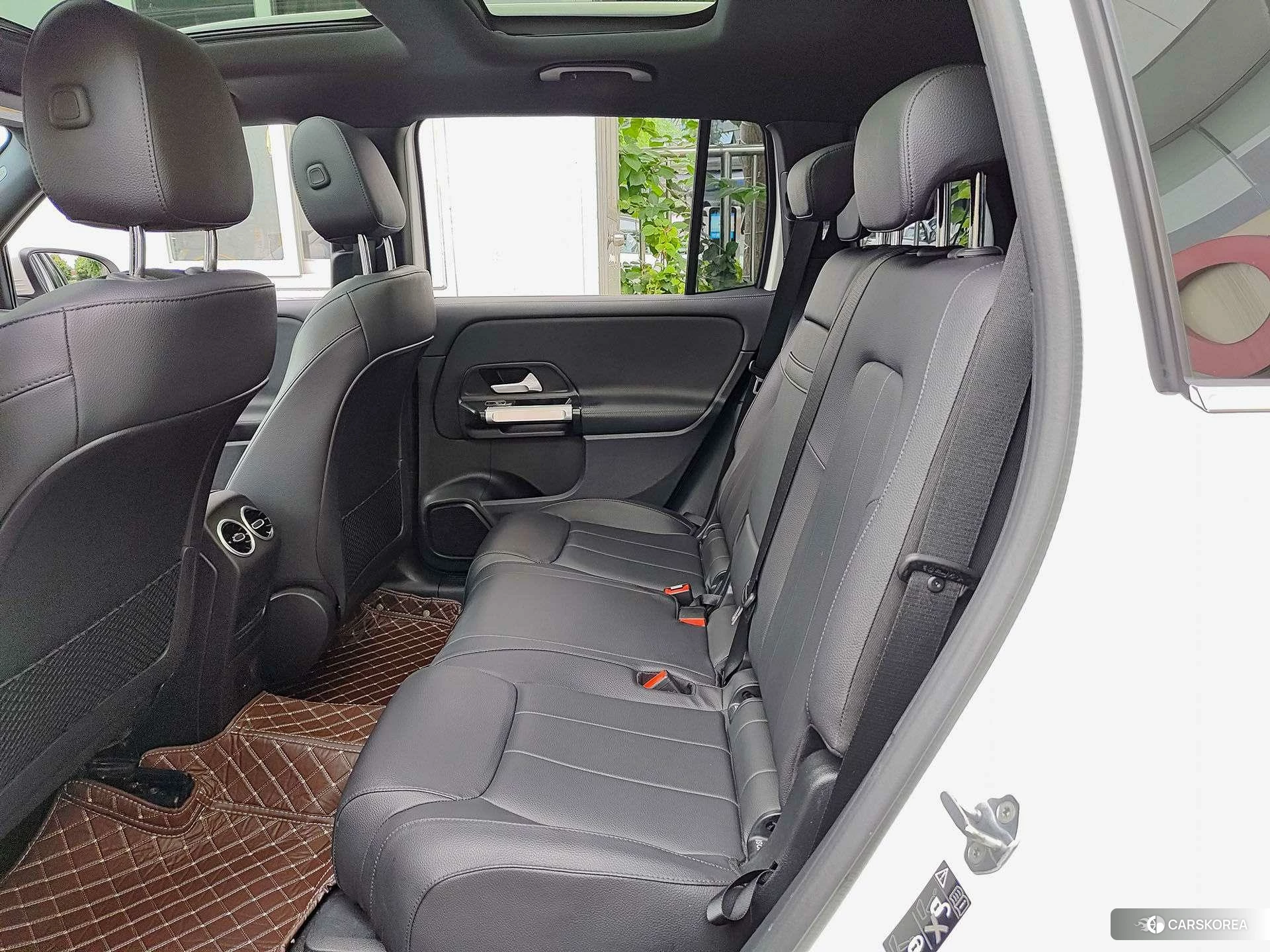 Mercedes-Benz GLB 2021 Белый из Китая, фото 4