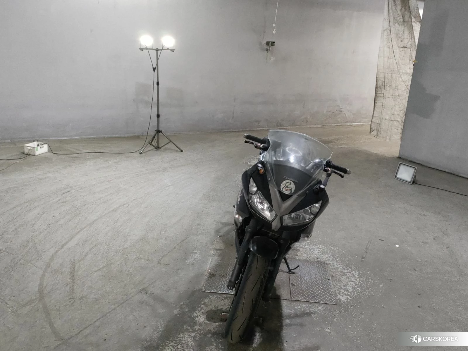 Проданный Kawasaki NINJA 400R 2011 из Японии, фото 4