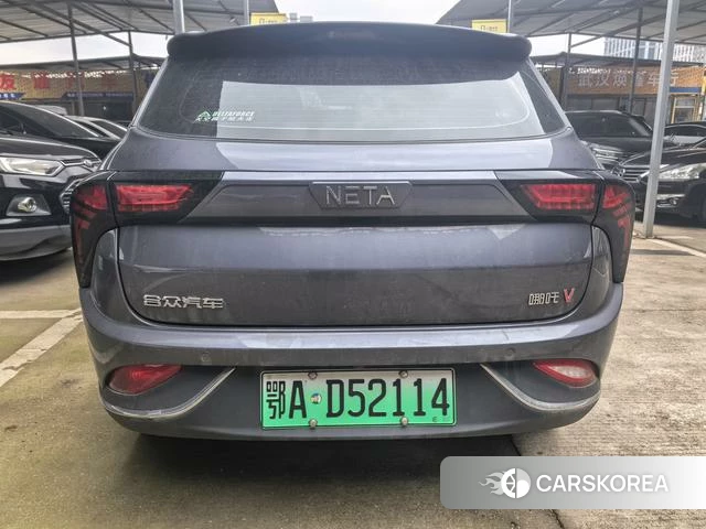 Nezha Automobile Nezha V 2023 Темно-серый из Китая, фото 5