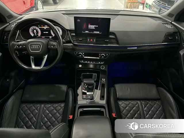 Audi Q5L Sportback 2021 Белый из Китая, фото 3