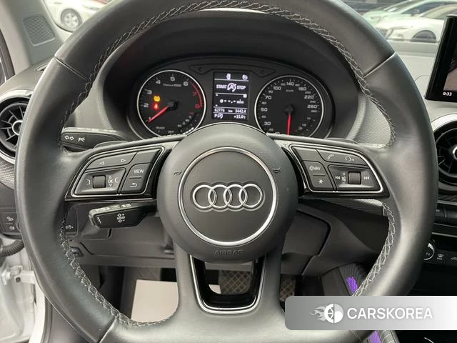 Audi Q2L id 4290472 из Китая 11