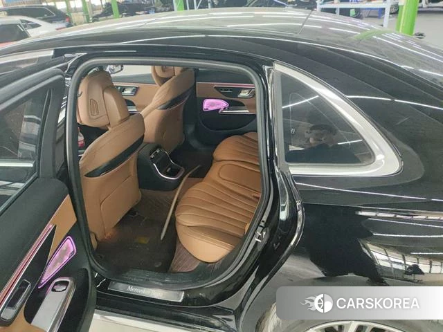 Mercedes-Benz E-class id 4208863 из Китая 3