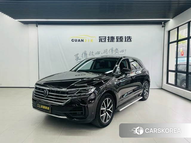 Volkswagen Touareg id 4394124 из Китая 13