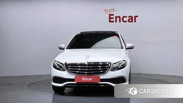 Mercedes-Benz E-Class W213 id 3703542 из Кореи 13