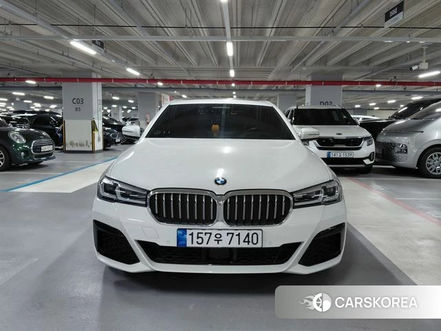 BMW 5 Series (G30) id 3941158 из Кореи 11