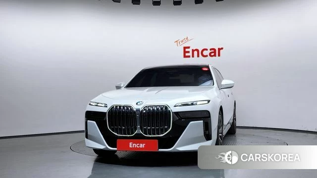 BMW 7 Series (G70) id 4590985 из Кореи 23