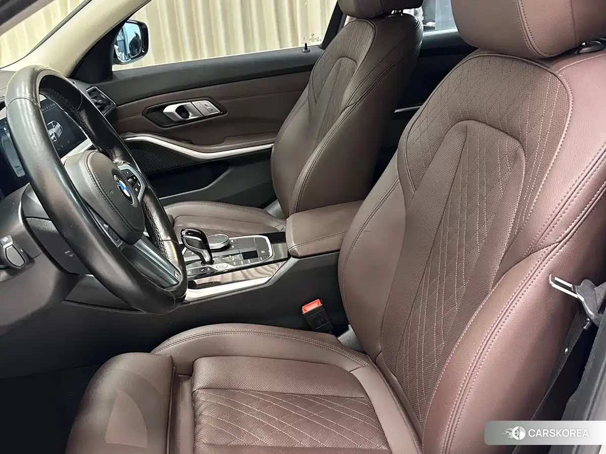 BMW 3 series id 4589433 из Китая 16