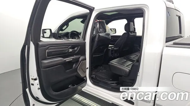 Dodge Lampicup id 2684084 из Кореи 13