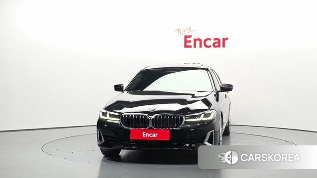 BMW 5 Series (G30) id 4267580 из Кореи 23
