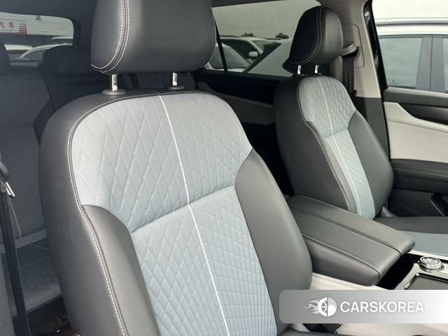 Volkswagen Tourang id 4314126 из Китая 21