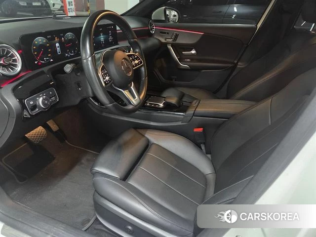 Mercedes-Benz A-Class W177 id 4592287 из Кореи 7