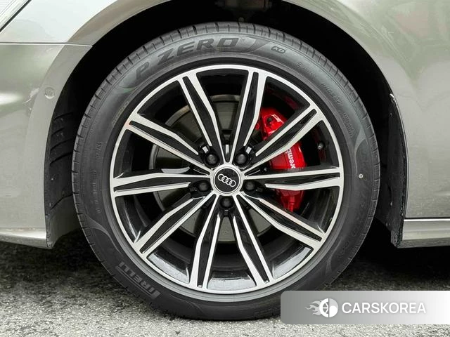 Audi A6L id 4258071 из Китая 12