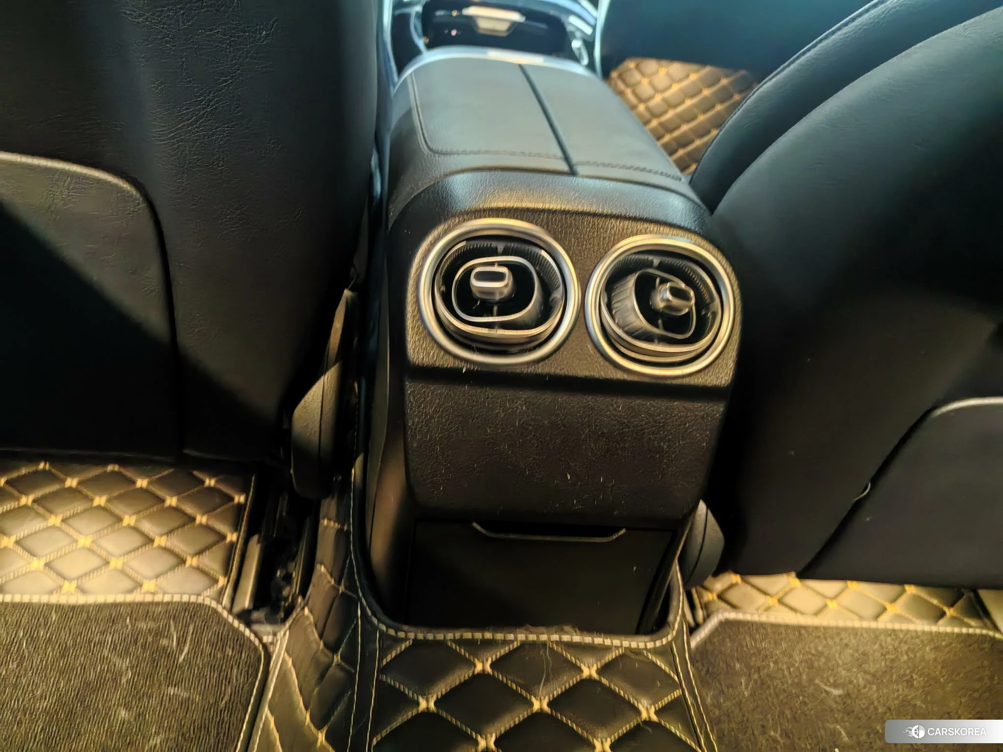 Mercedes-Benz Class C id 4419401 из Китая 9