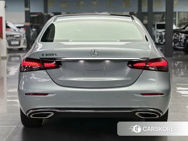 Mercedes-Benz E-class id 4290412 из Китая 9