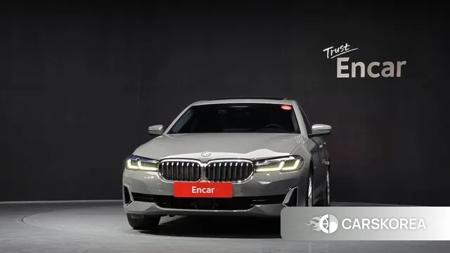 BMW 5 Series (G30) id 3721663 из Кореи 13