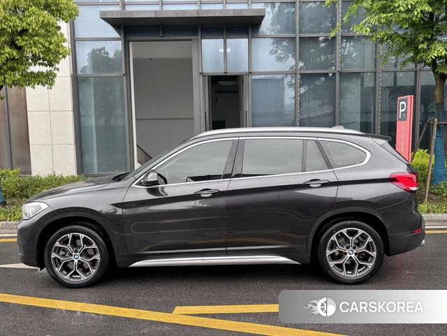 BMW X1 id 4313980 из Китая 7