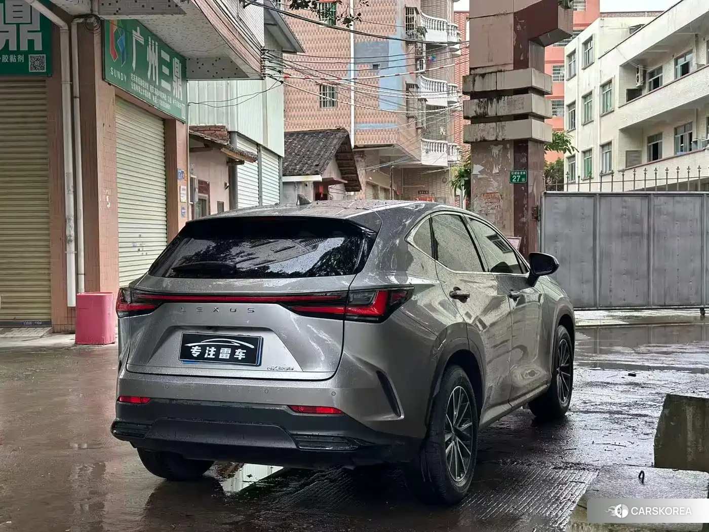 Lexus NX 2025 Silver/gray из Китая, фото 4