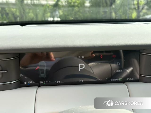Red flag HS6 PHEV 2026 Зеленый из Китая, фото 4