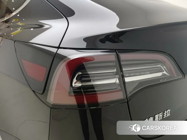 Tesla Model 3 id 4228515 из Китая 13