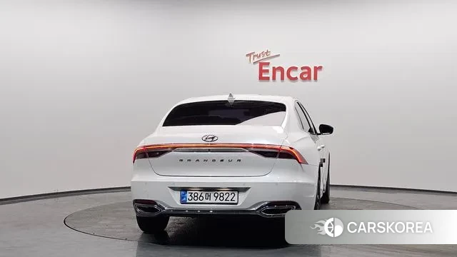 Hyundai The New Grandeur IG id 3727635 из Кореи 13