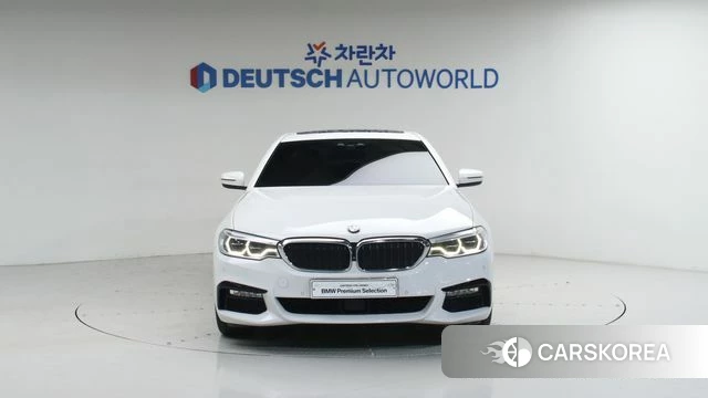 BMW 5 Series (G30) id 3955996 из Кореи 13