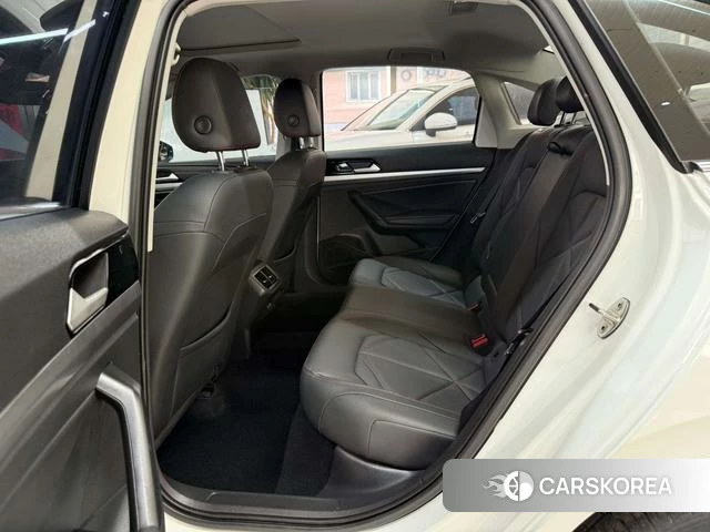 Volkswagen Lavida id 4207332 из Китая 17