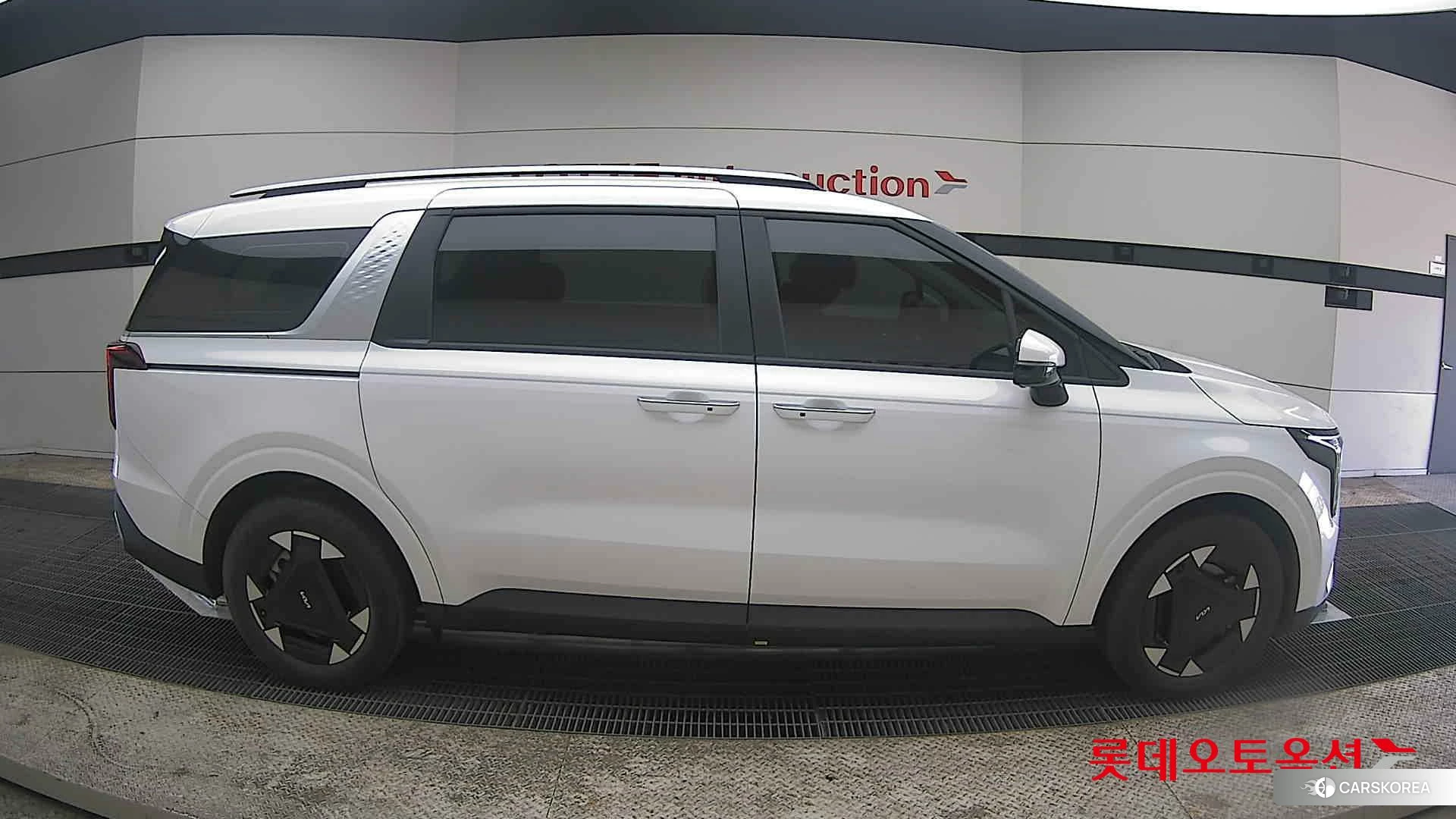 Kia Carnival Hybrid id 3882127 из Кореи 23